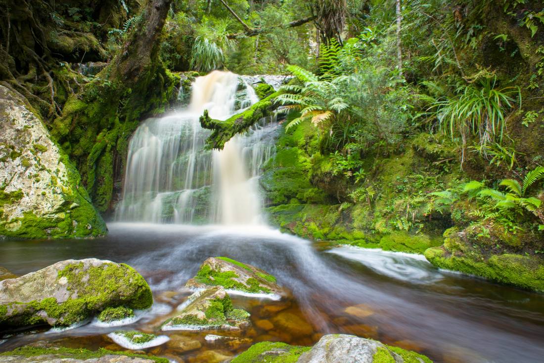 Stunning waterfall along the Franklin River | <i>Glenn Walker</i>